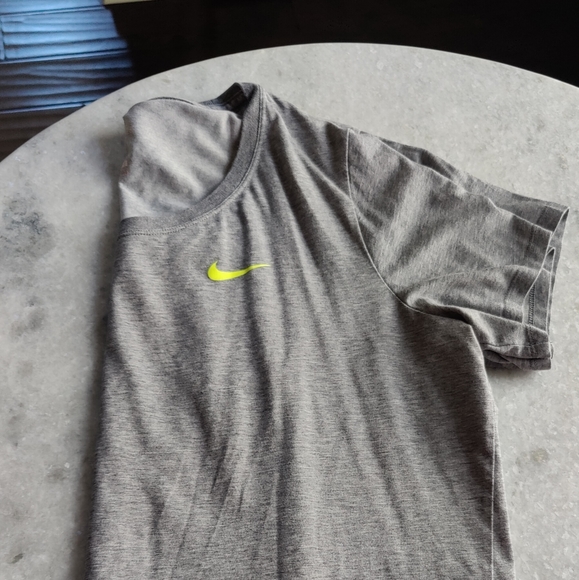 Nike set size 1x shorts and top - Picture 6 of 9